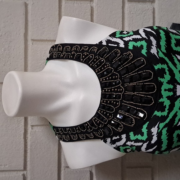 International Concepts Green/Black/White Bead & Gem Formal Dress. Size Small NWT - Picture 3 of 14
